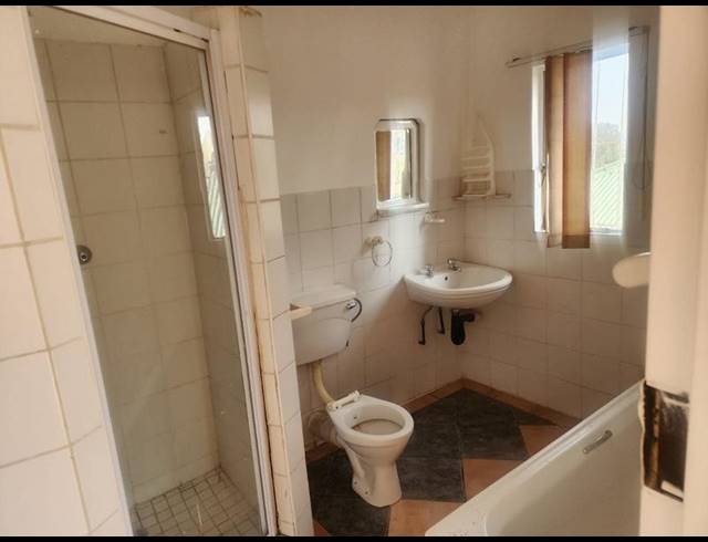 1 BEDROOM PROPERTY TO RENT IN KENSINGTON